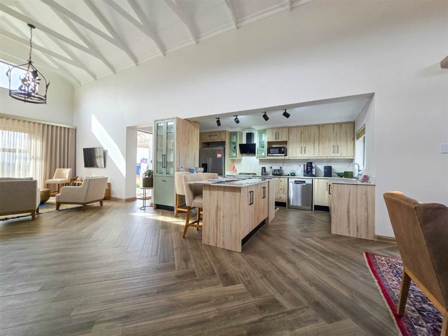 2 Bedroom Property for Sale in Stilbaai Wes Western Cape